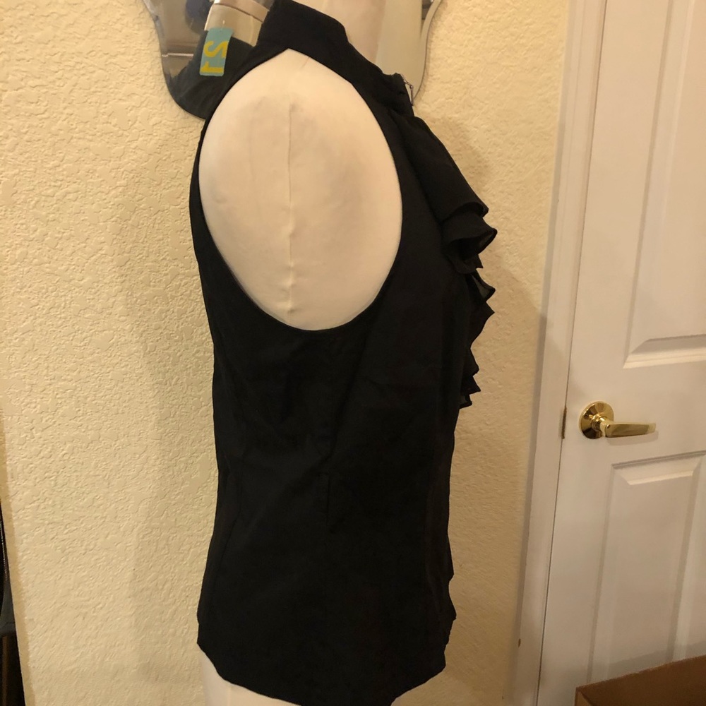 Nwt forever 21 black ruffled blouse sleeveless l - Picture 2 of 7